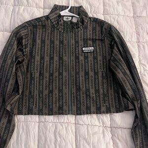 adidas Women’s Olive Green Logo-Print Cropped Track Jacket